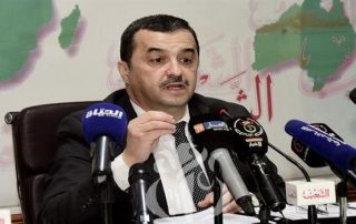 ouvrir-la-voie aux-investisseurs-algeriens-et-etrangers-pour-fournir-la-matiere-premiere